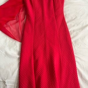 Elegant Red Evening Dress